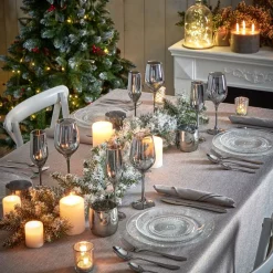 Assiette à dessert ronde transparente ciselée