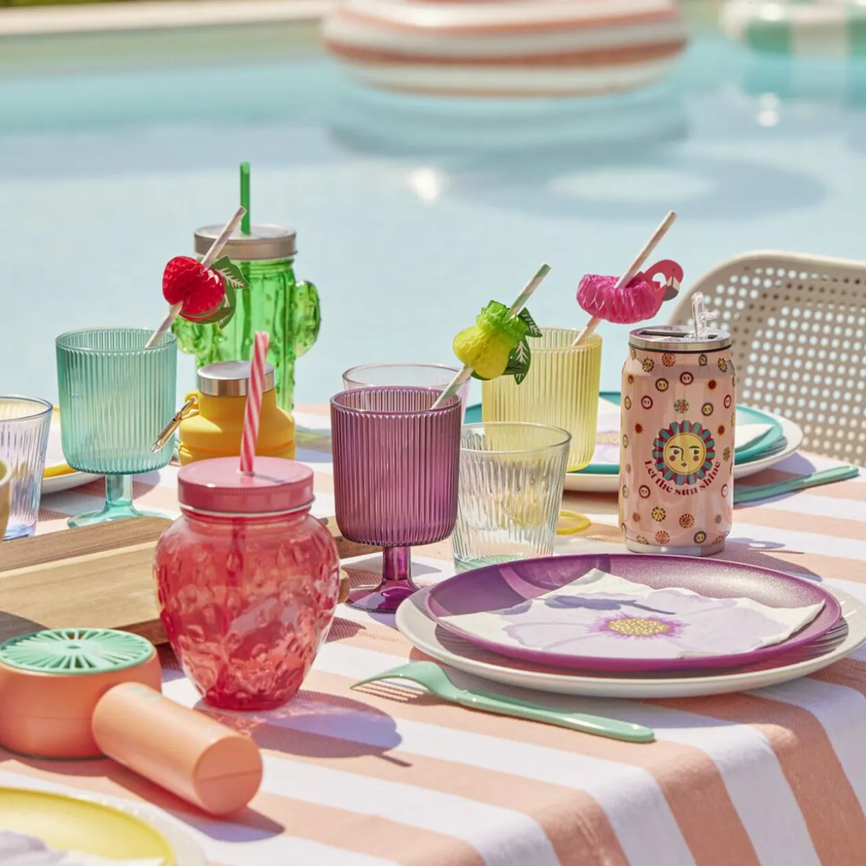 Assiette plate en plastique Ø23,5cm - 3 coloris