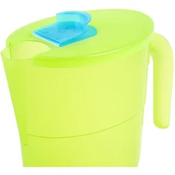 Carafe en plastique 1,5 L