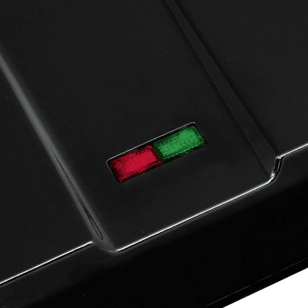 Grill panini anti-adhésif 850W - 26x22xH9cm