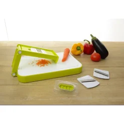 Mandoline et planche à découper 2 en 1