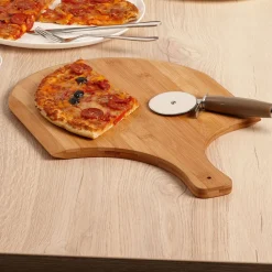 Planche à pizza