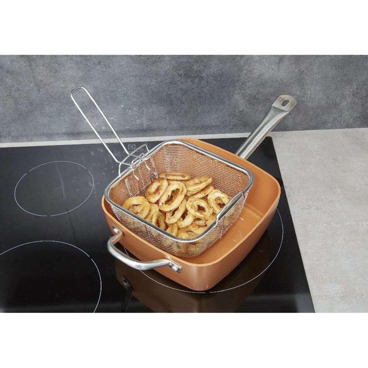 Sauteuse multifonctions cuivrée